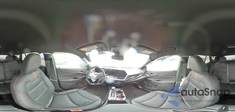 2025 Chevrolet Trax 2Rs z USA, uszkodzony, nr VIN KL77LJEP8SC141379